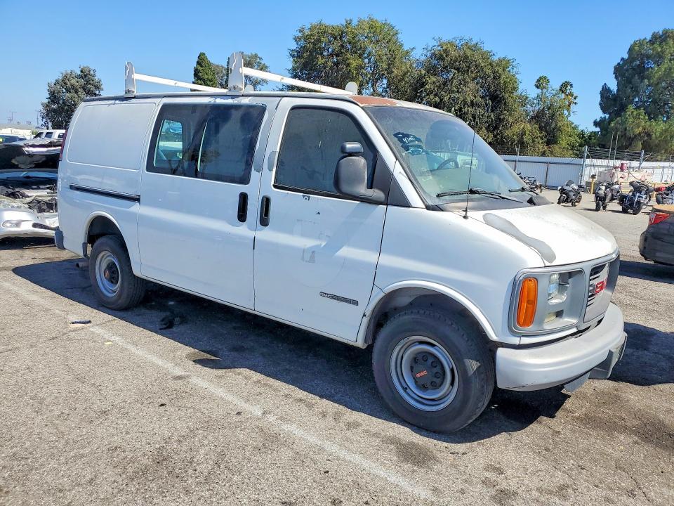 2002 GMC Savana G2500