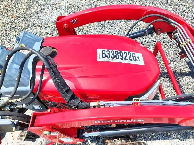 2016 Mahindra And Mahindra 2016 Mahindra Mfwd Tractor