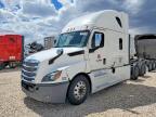 2018 Freightliner Cascadia 126 Semi Truck