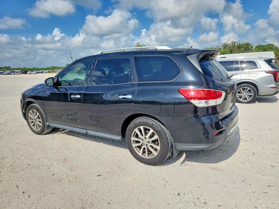 2015 Nissan Pathfinder s