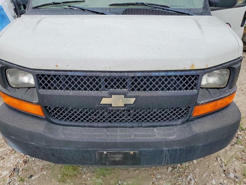2013 Chevrolet Express 2500 Cargo Refrigerated Delivery van