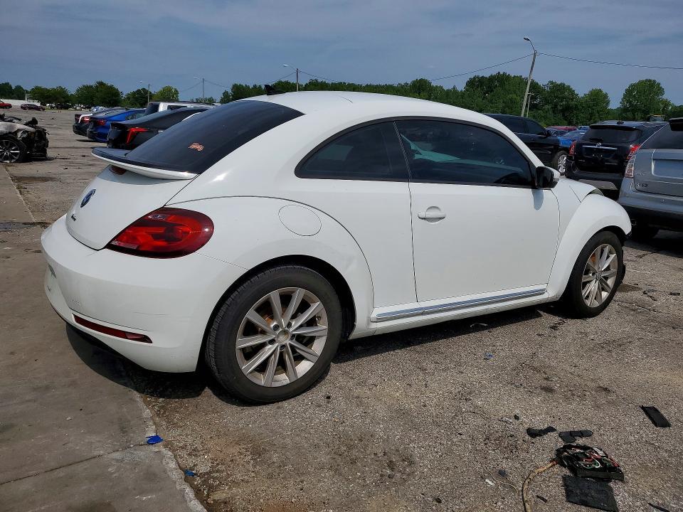 2018 Volkswagen Beetle s