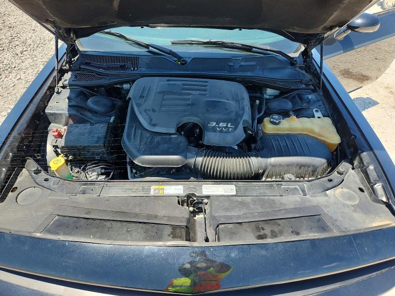 2015 Dodge Challenger sxt Plus