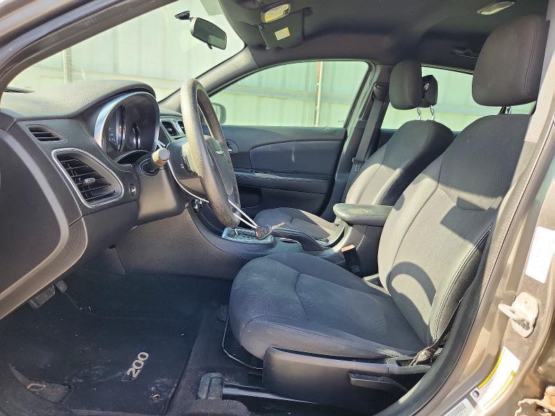 2012 Chrysler 200 lx