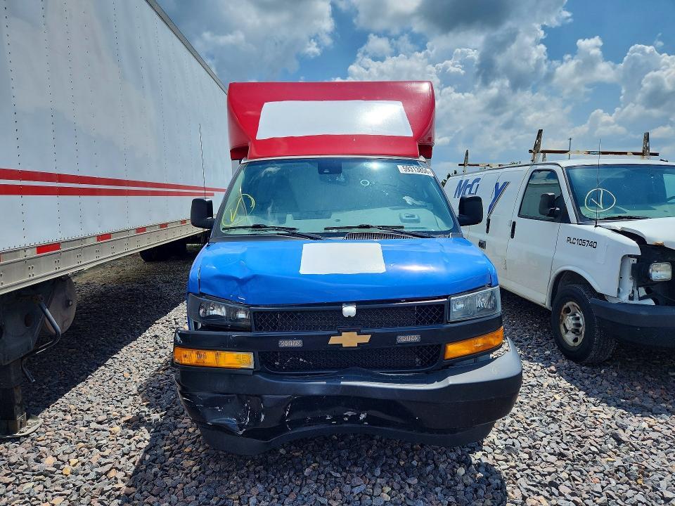 2024 Chevrolet Express Delivery Truck