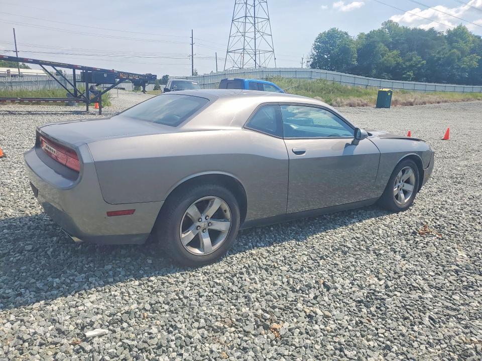 2012 Dodge Challenger sxt