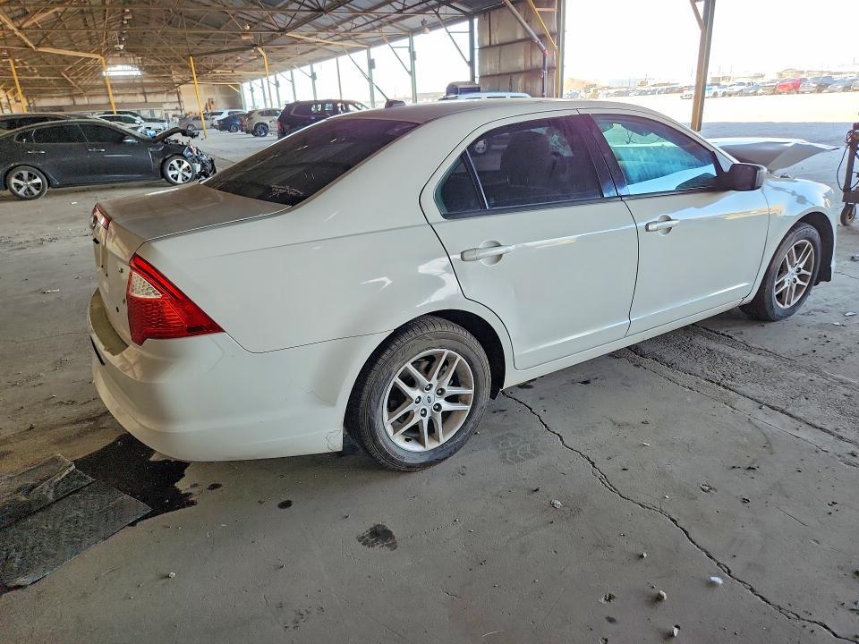 2011 Ford Fusion s