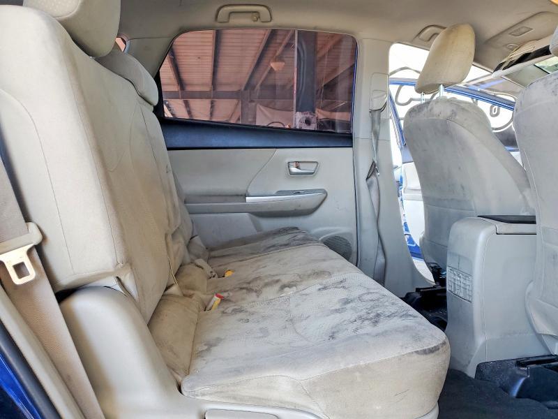 2012 Toyota Prius v Three