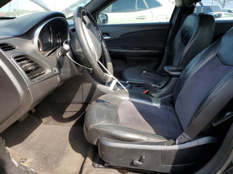 2011 Chrysler 200 s