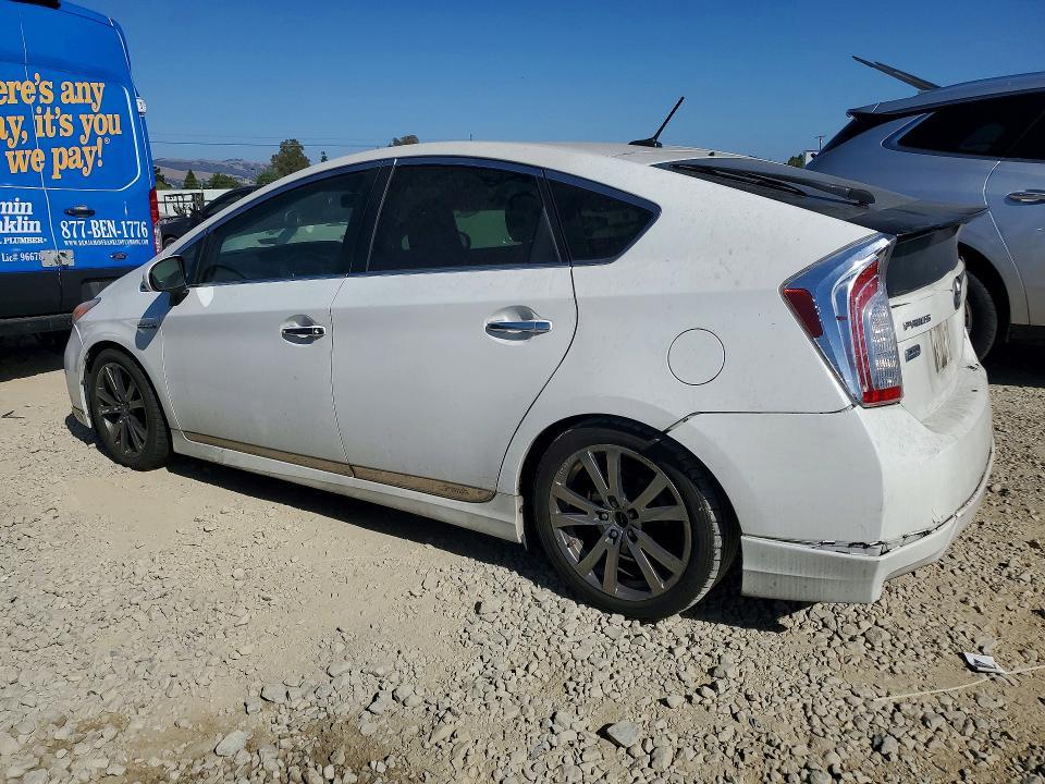 2015 Toyota Prius Three