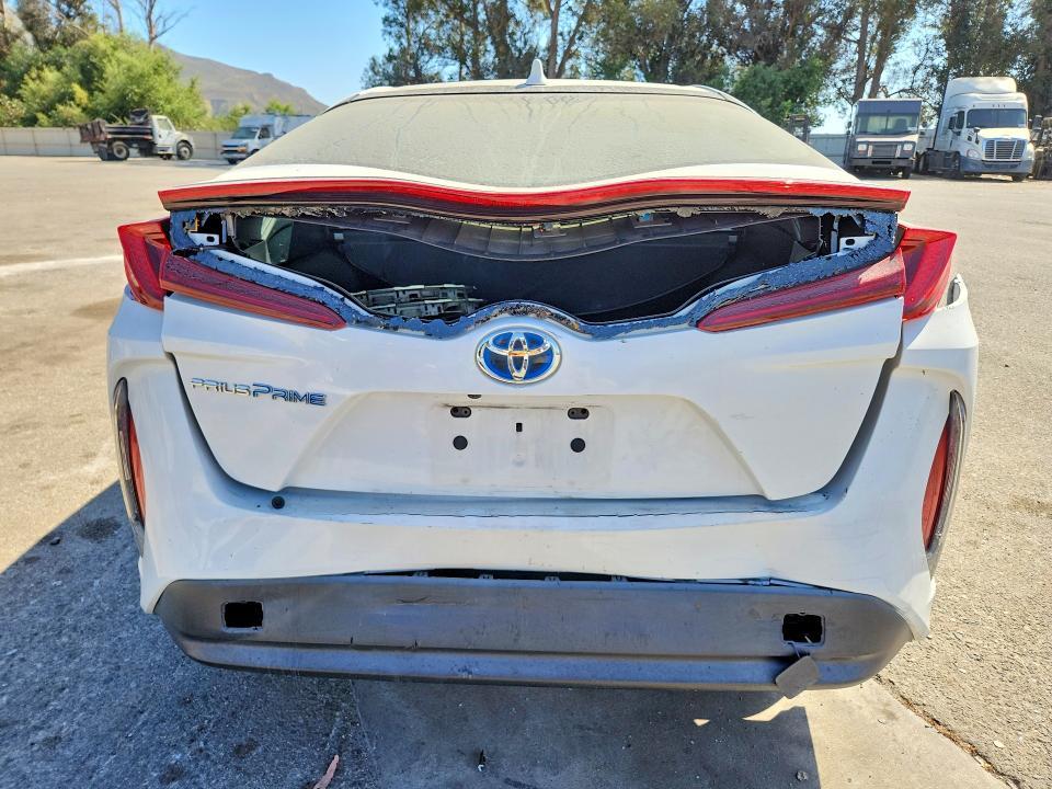 2021 Toyota Prius Prime le