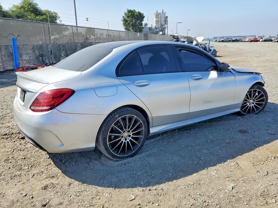 2016 Mercedes-Benz C300