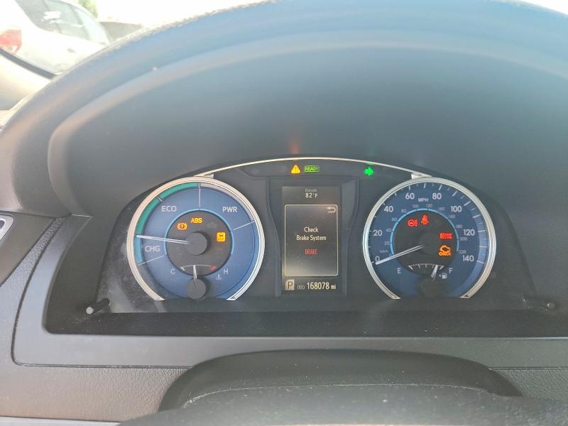 2016 Toyota Camry Hybrid le