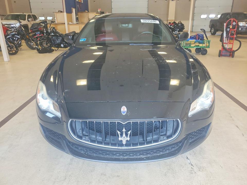 2015 Maserati Quattroporte s
