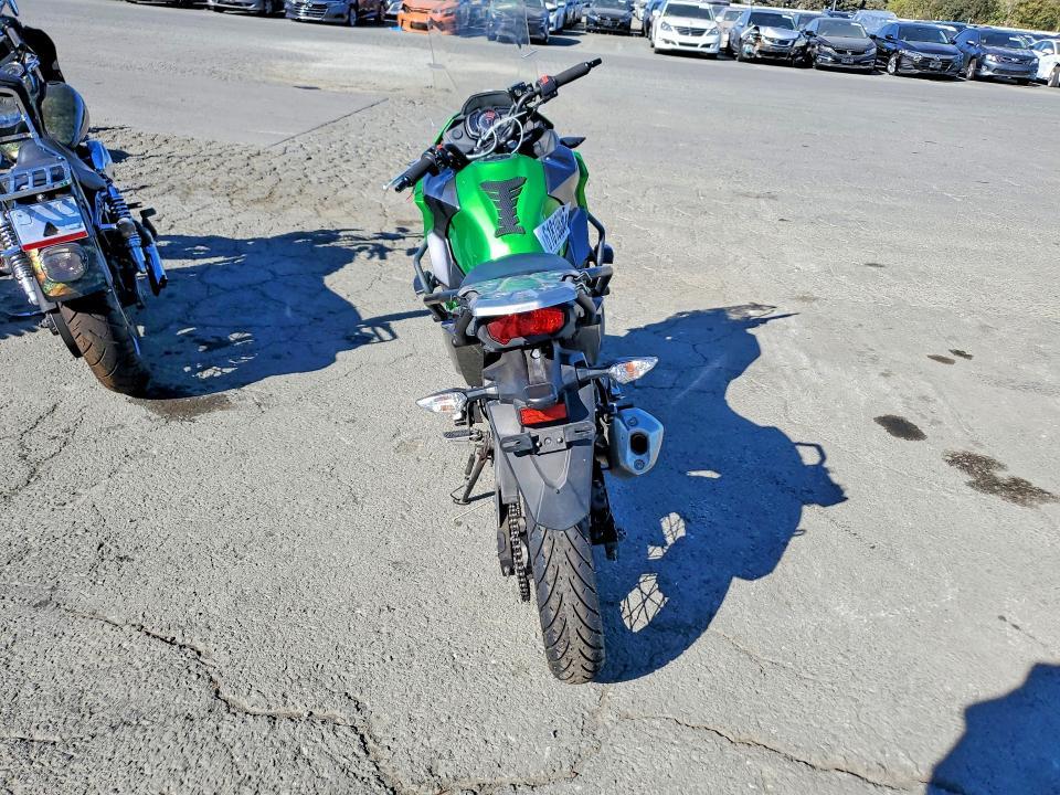 2017 Kawasaki Kle300 b