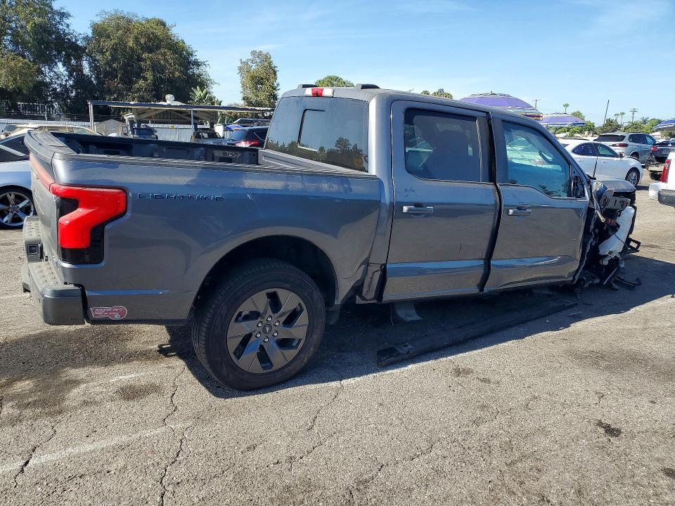 2023 Ford F150 Lightning PRO