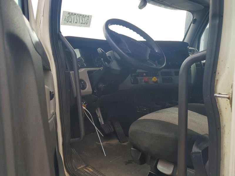 2020 Freightliner Cascadia 126 Semi Truck
