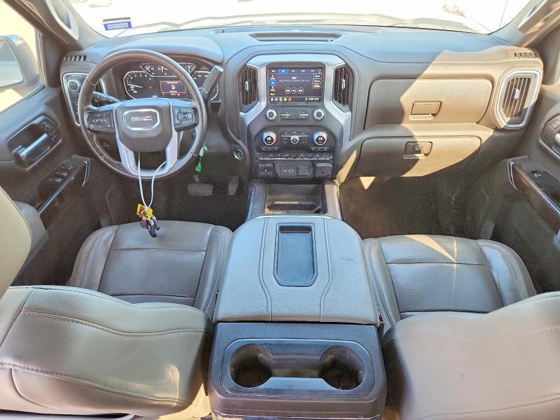2020 GMC Sierra K1500 SLT