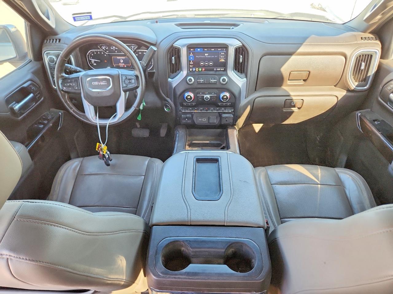 2020 GMC Sierra K1500 SLT