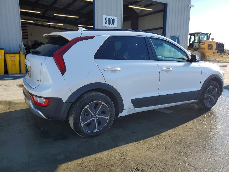 2023 KIA Niro ex