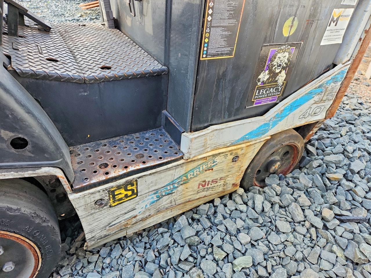 2013 Unicariers 2013 Nissan Forklift