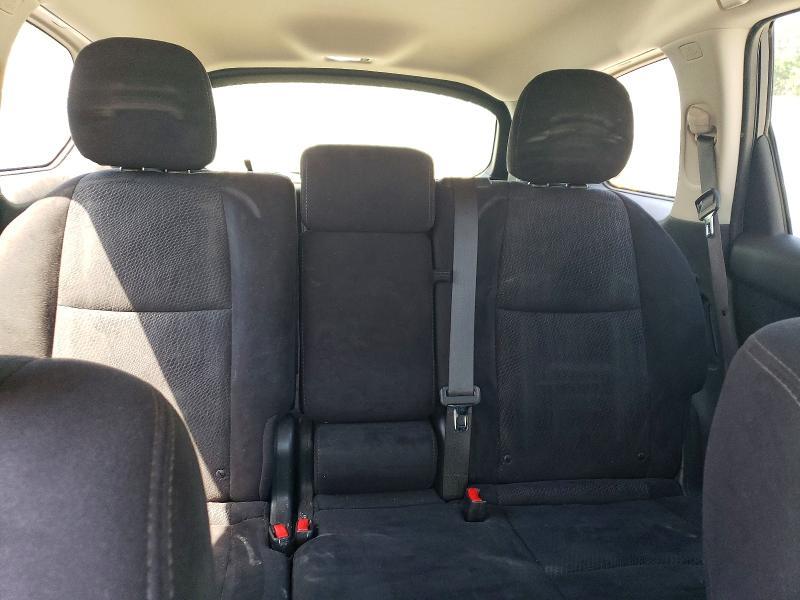 2016 Nissan Pathfinder sv