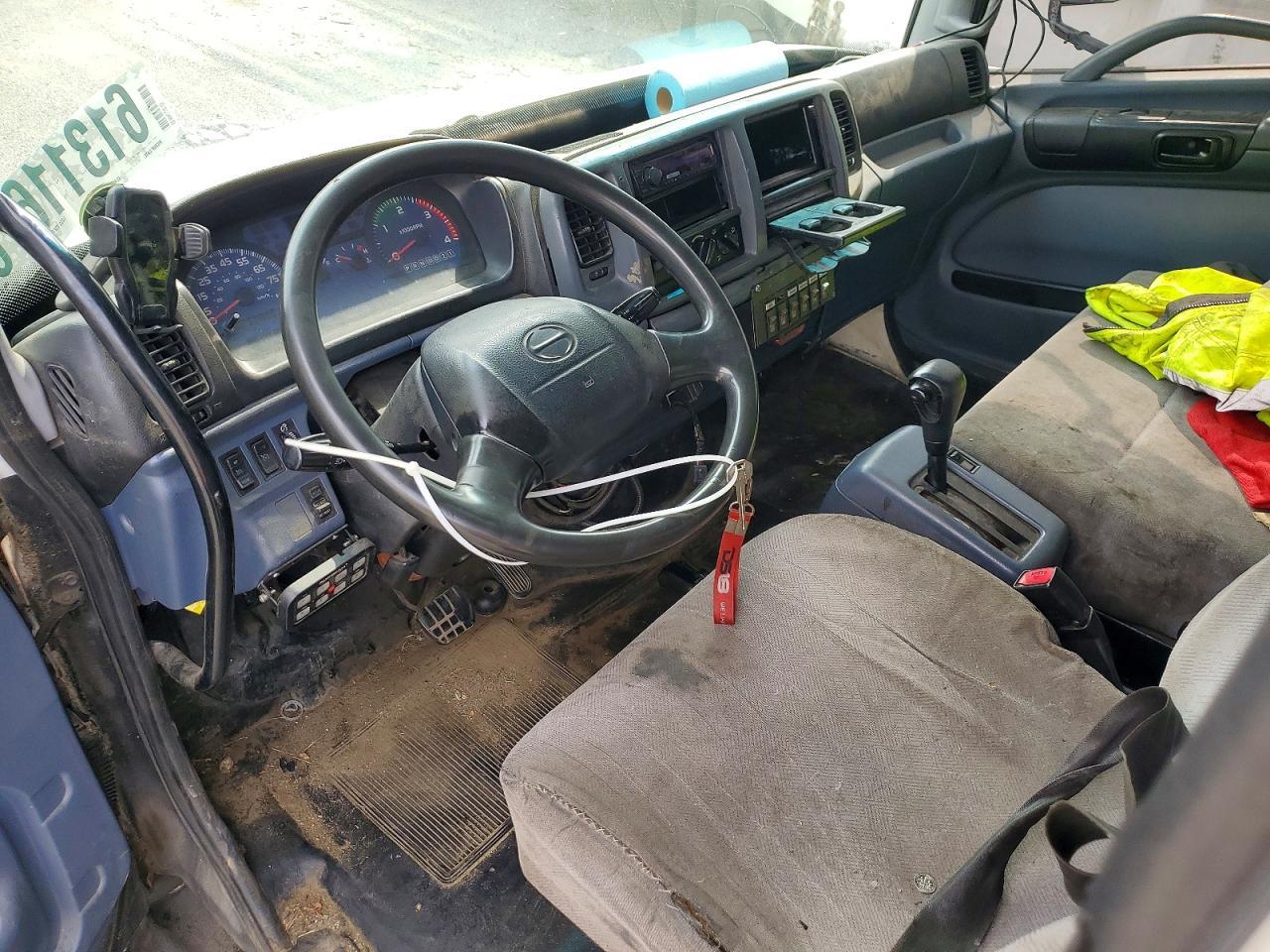 2008 Hino 258