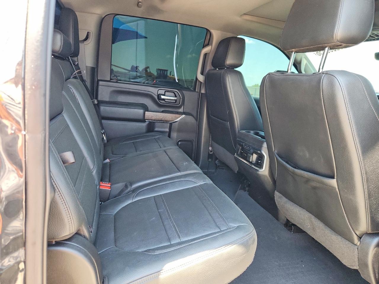 2023 GMC Sierra K3500 Denali