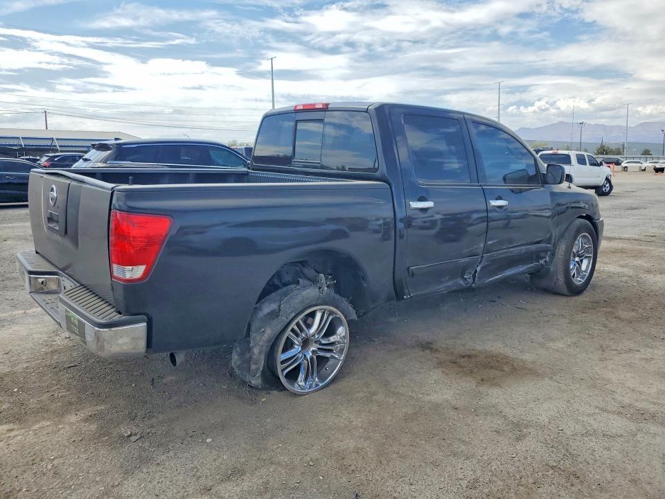 2004 Nissan Titan XE/SE/LE