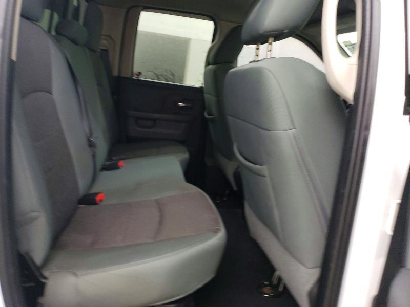 2015 Dodge RAM 1500 SLT