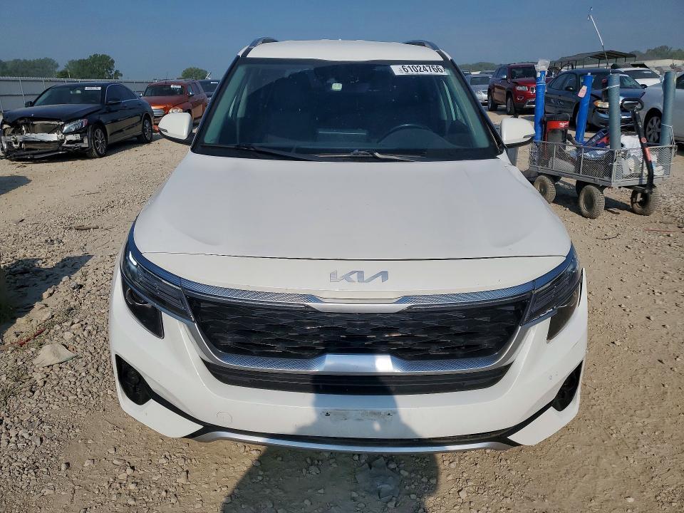 2023 KIA Seltos s