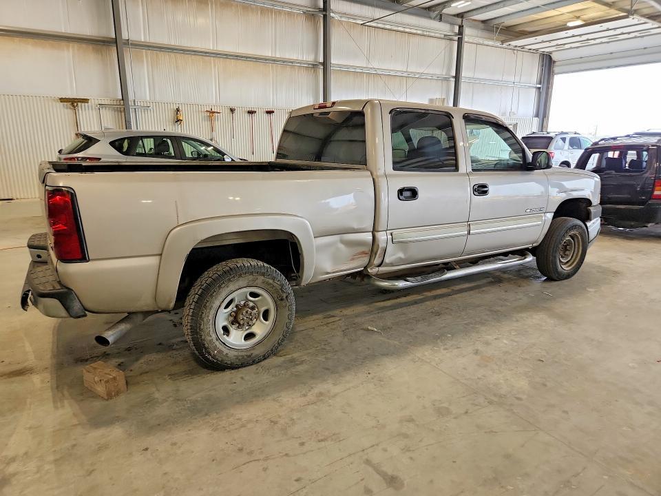 2004 Chevrolet Silverado C2500 Heavy Duty