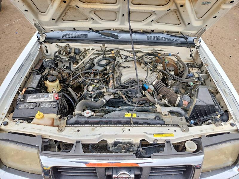 2000 Nissan Frontier XE