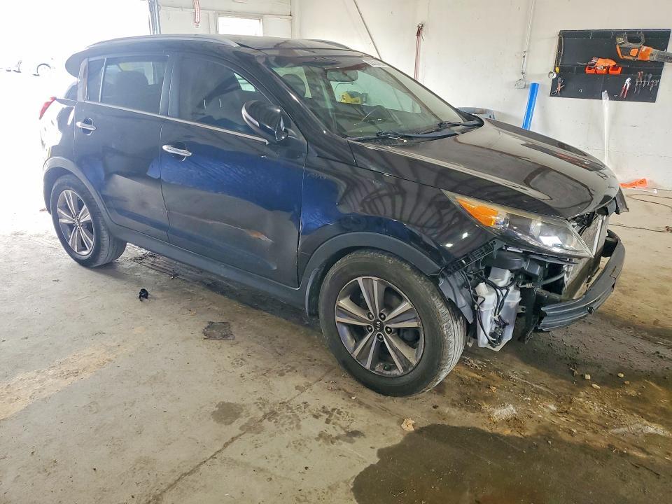 2014 KIA Sportage sx
