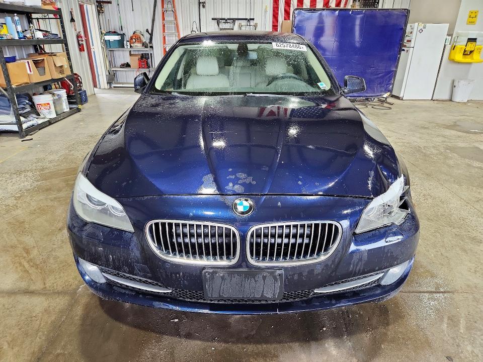 2012 BMW 528 xi