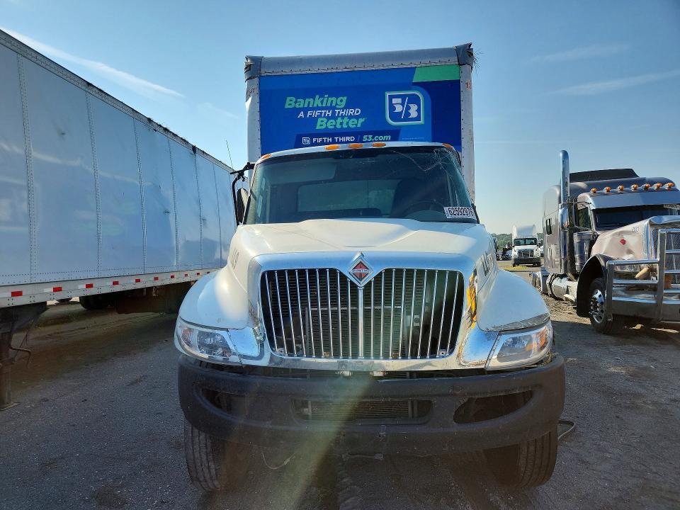 2019 International 4300 BOX Truck