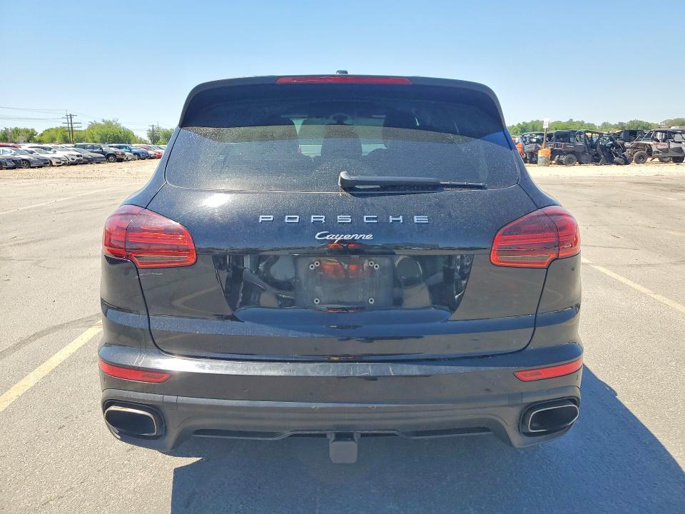2016 Porsche Cayenne