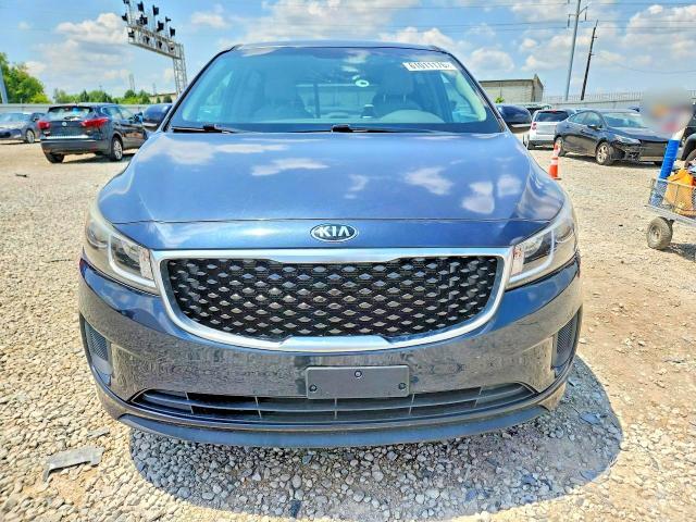 2016 KIA Sedona lx