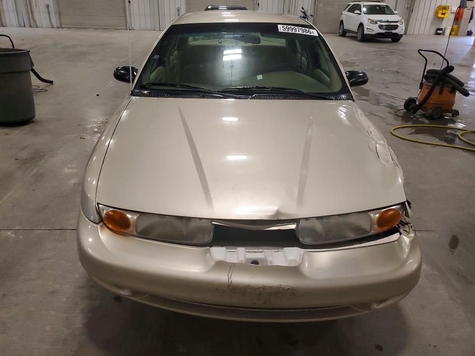2001 Saturn SL2