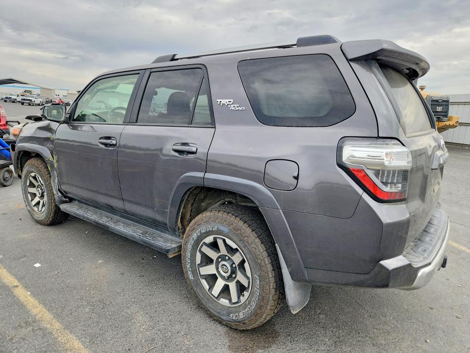 2018 Toyota 4runner trd Off-road