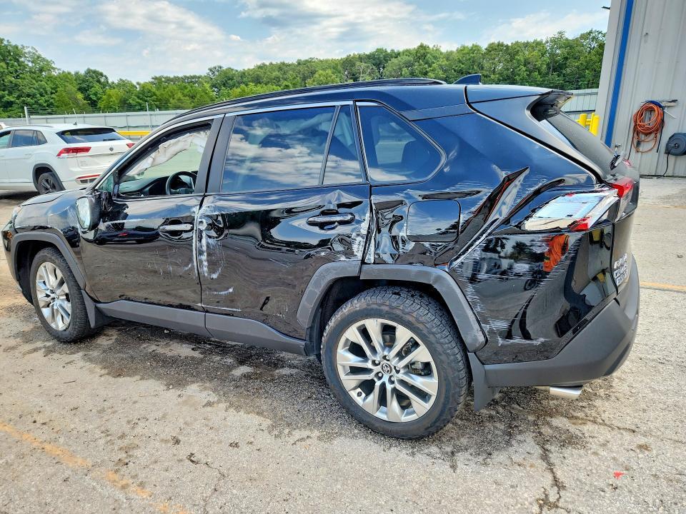 2021 Toyota Rav4 xle Premium