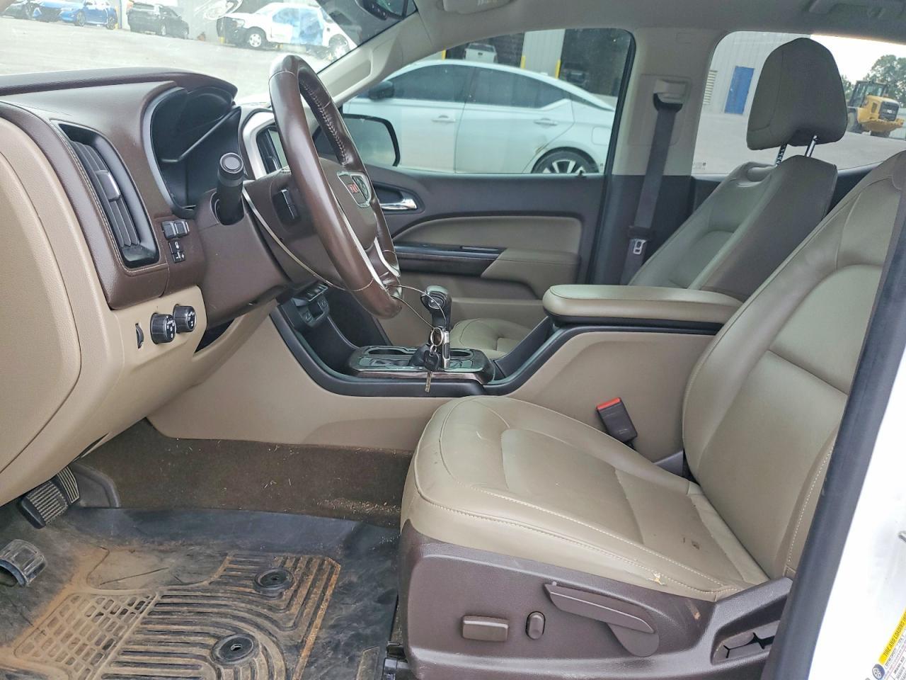 2017 GMC Canyon SLT