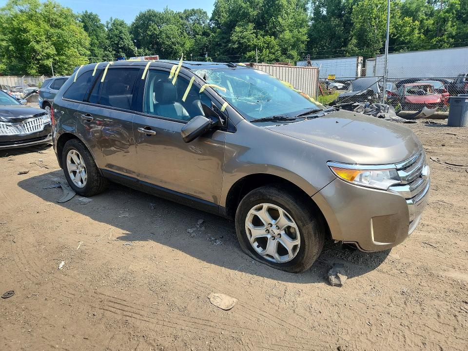 2013 Ford Edge sel