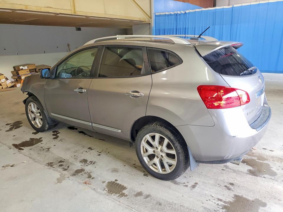 2012 Nissan Rogue s