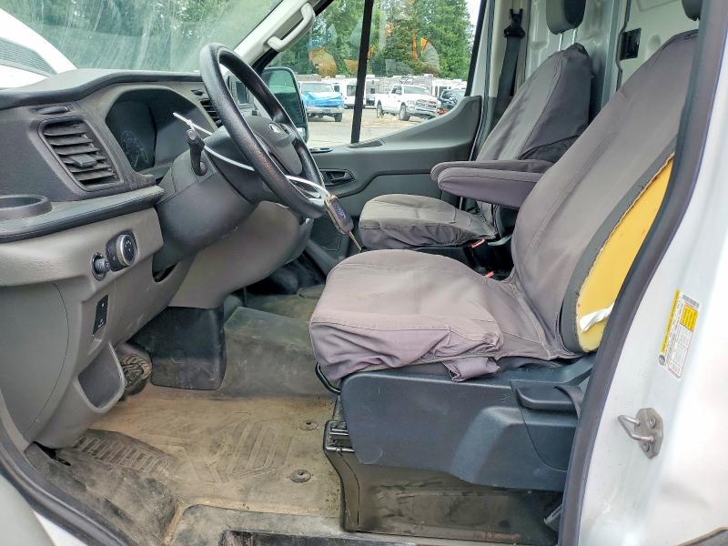 2022 Ford Transit 250 Delivery van