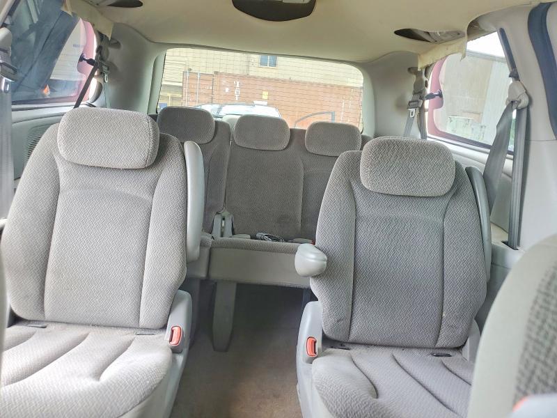 2005 Chrysler Town & Country Touring