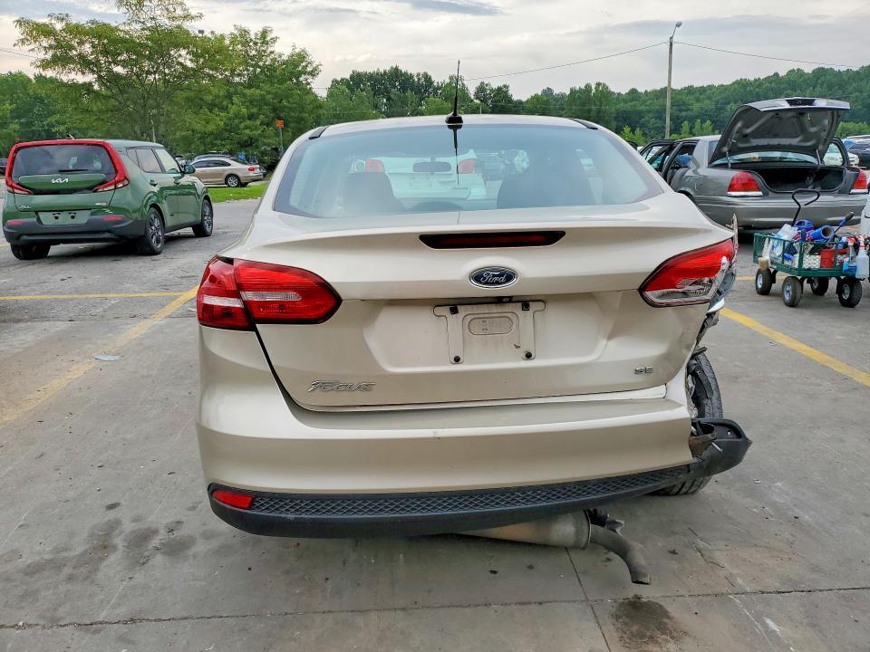 2017 Ford Focus se