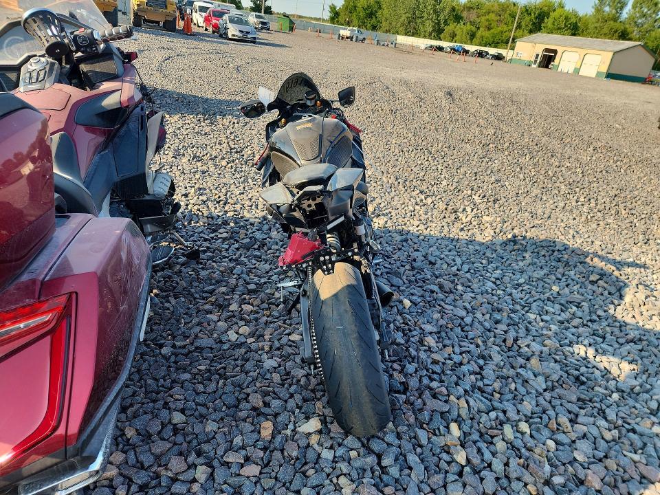 2024 Yamaha YZFR7