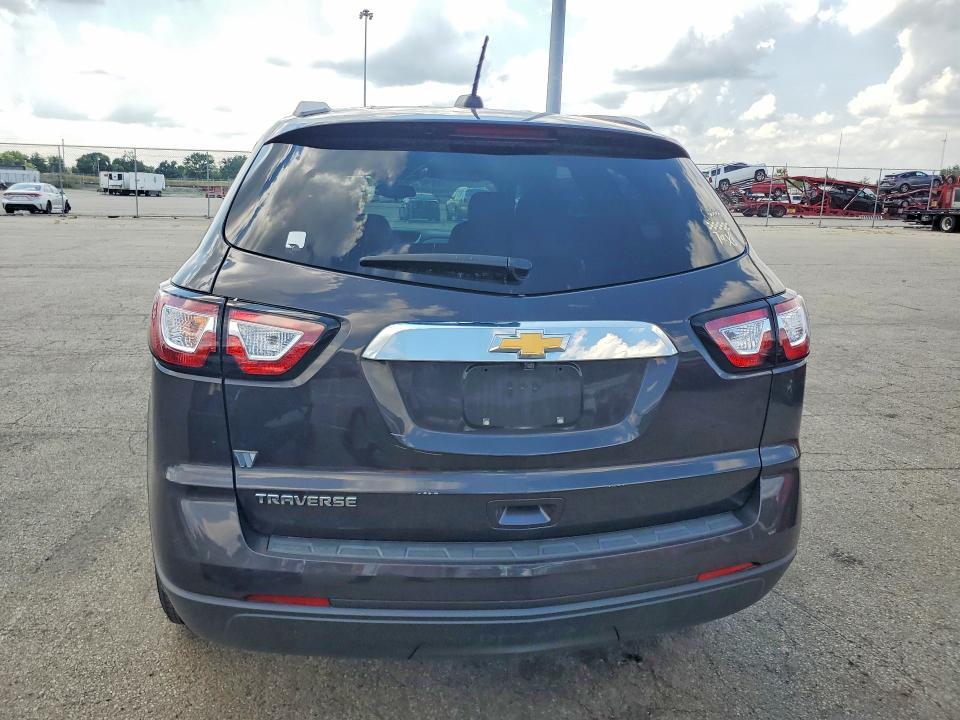 2017 Chevrolet Traverse ls