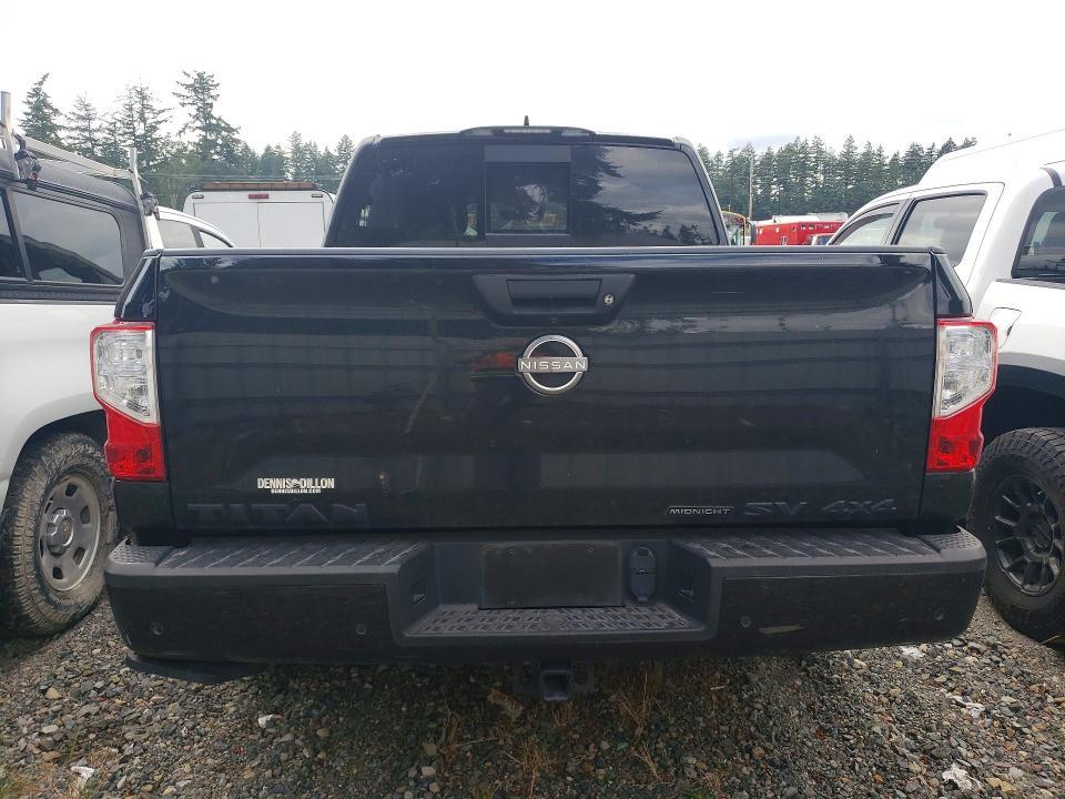 2024 Nissan Titan SV